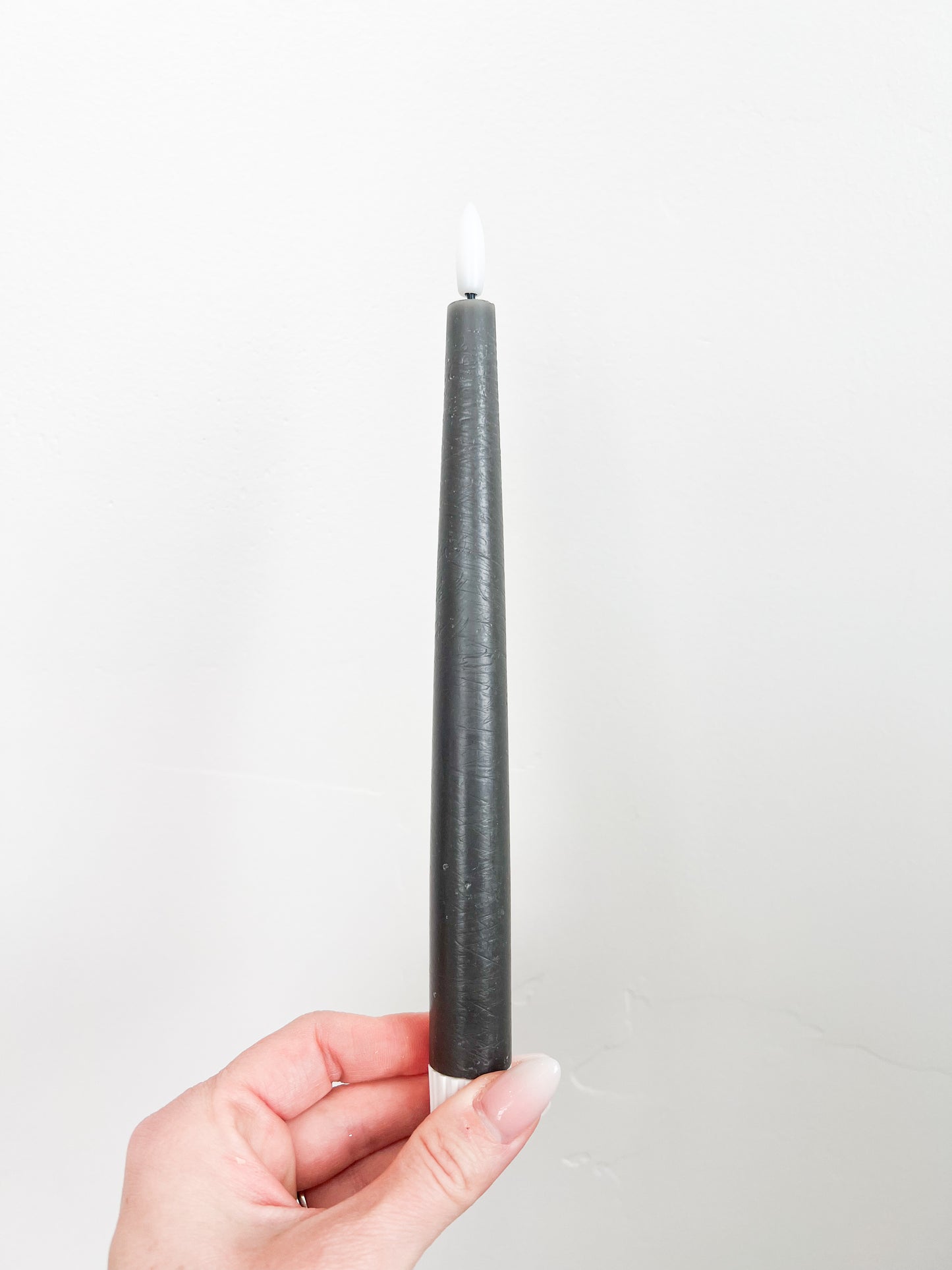 Flameless Taper Candle, medium - Set of 2 - 4 Colors