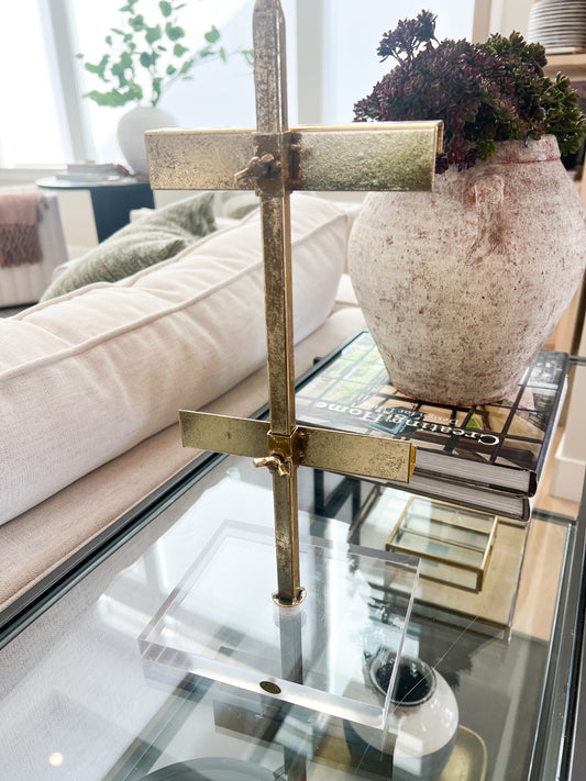 Small Standing Easel - 15.5”