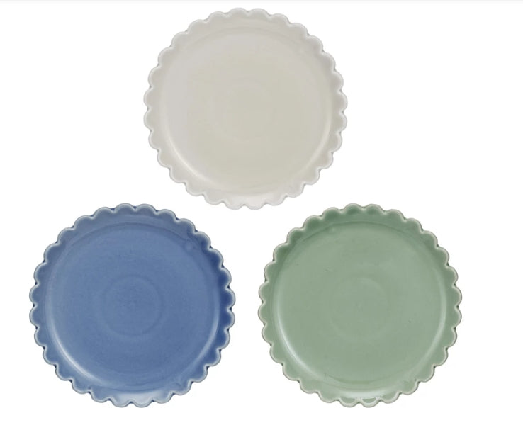 Scalloped Plates