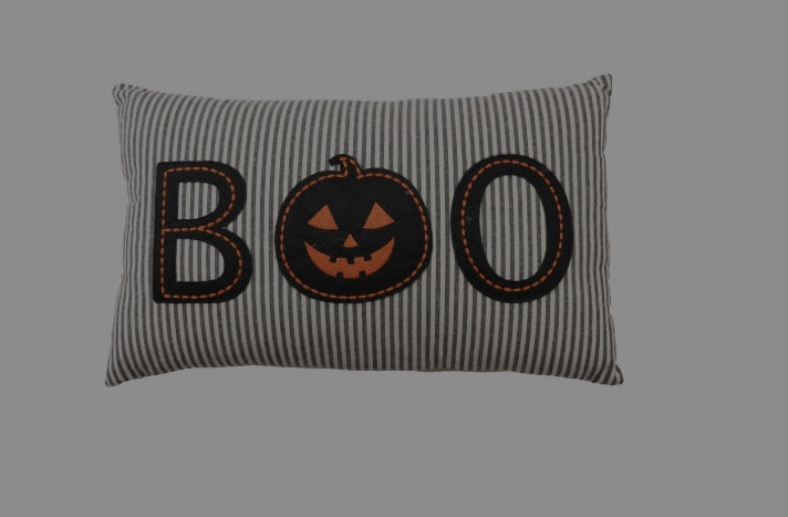 Striped Lumbar with Pumpkin Boo - 12"x20"