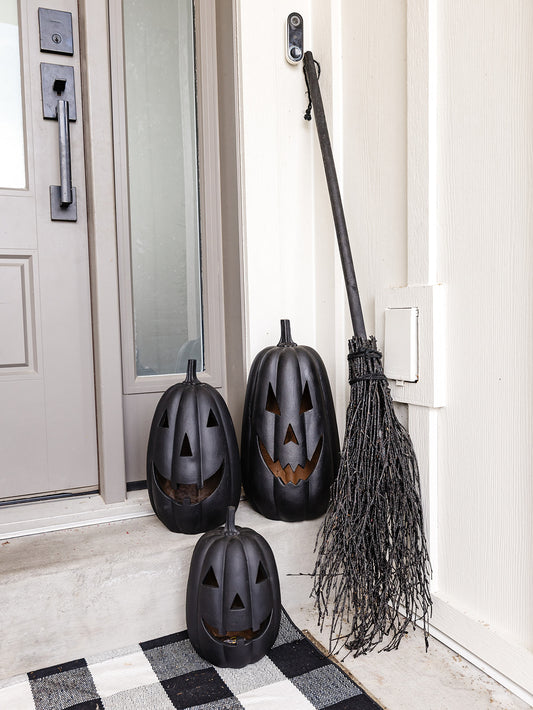 Black Witch's Broom - 59" LOCAL PICK UP ONLY ON THIS ITEM