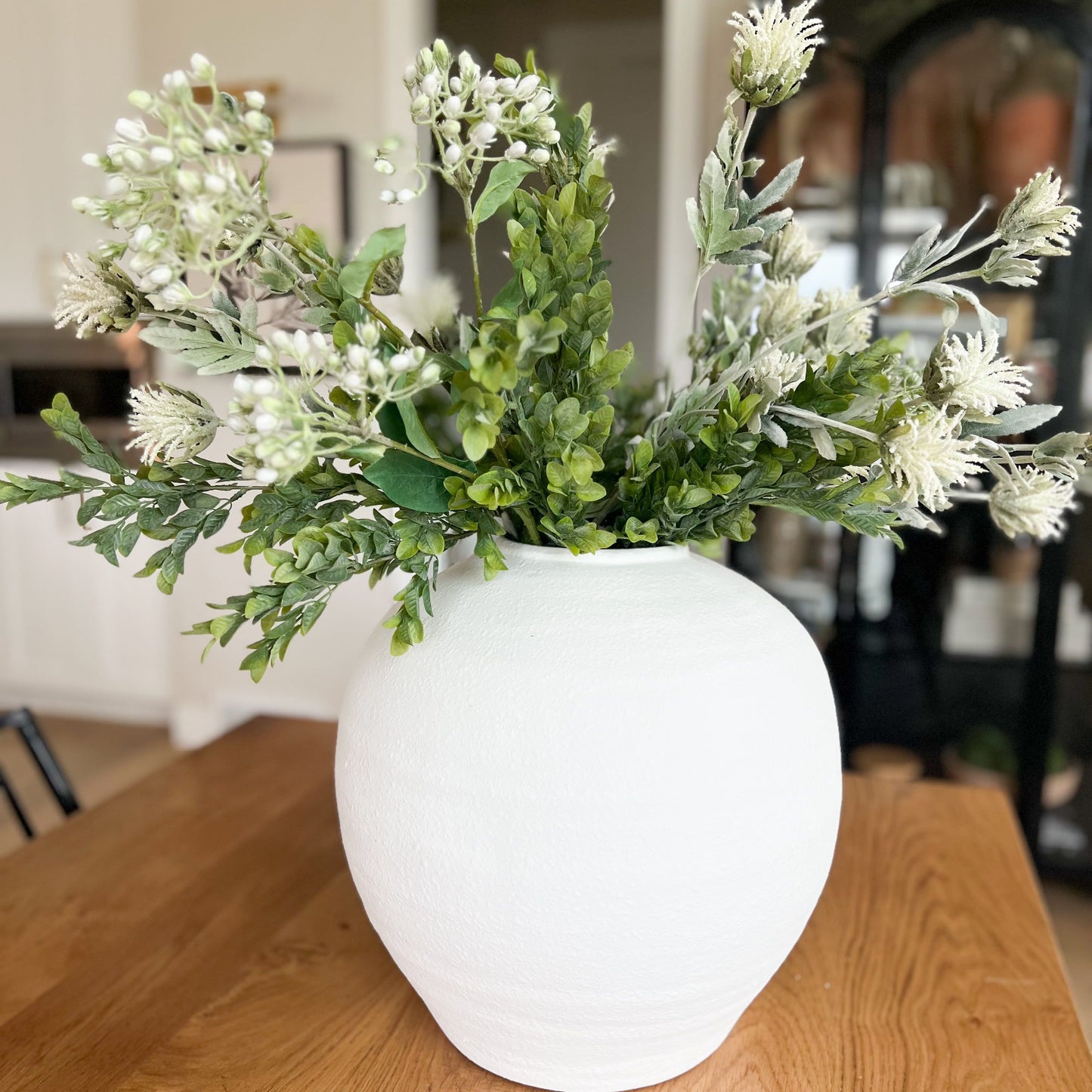 Thistle and Boxwood Bundle