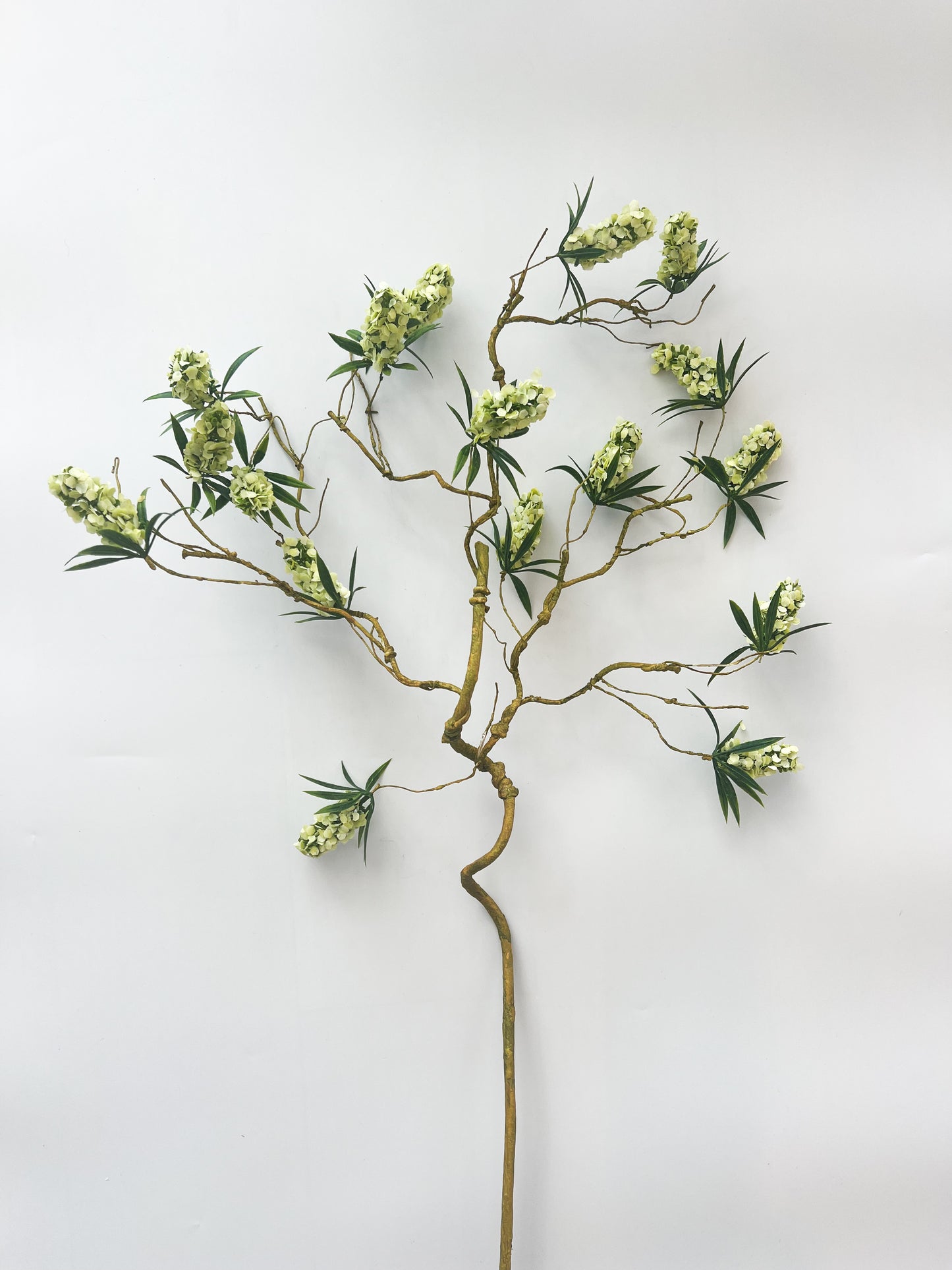 Mountain Blossom Spray - 43"
