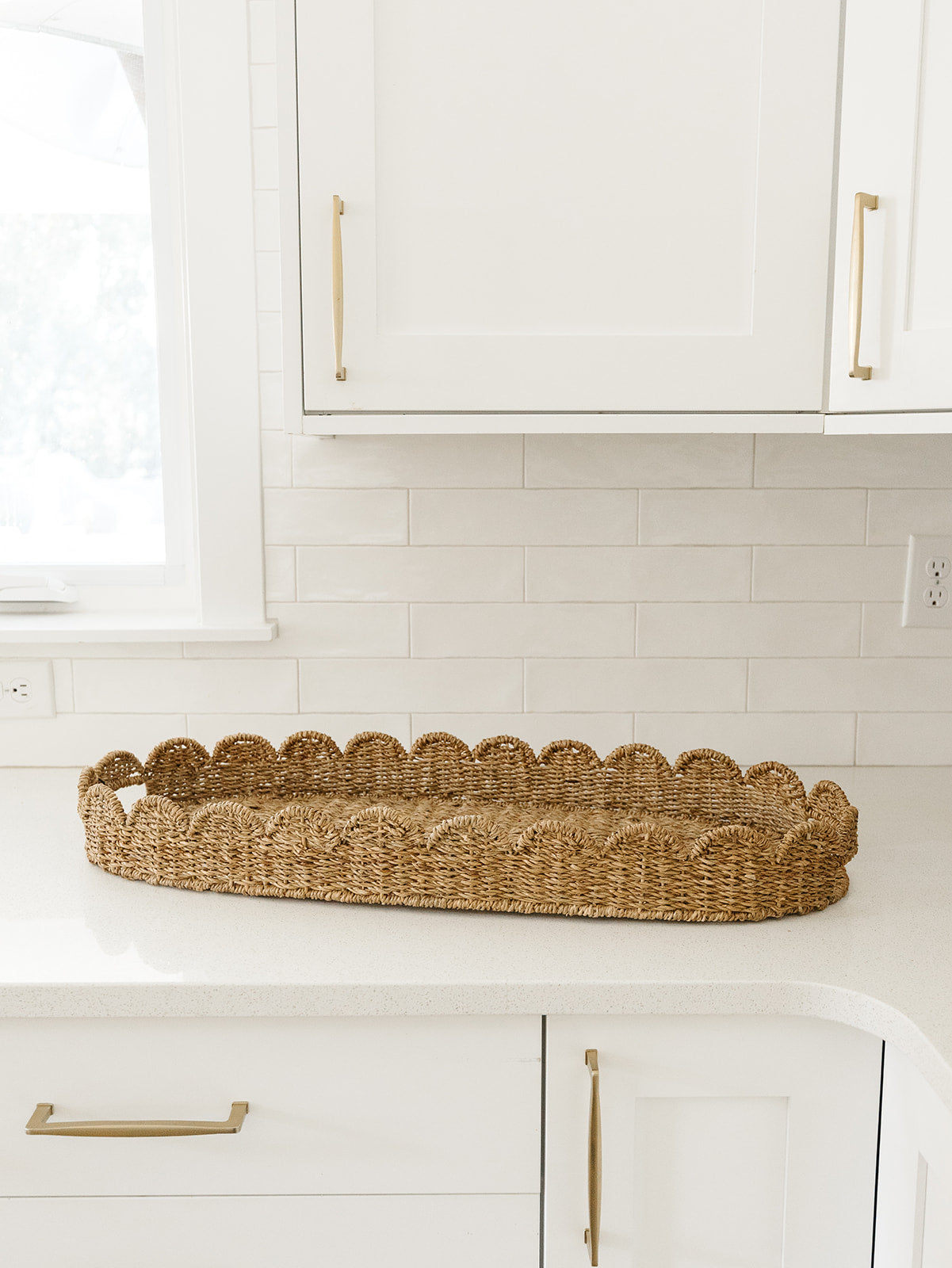 Decorative Bankuan Scalloped Tray