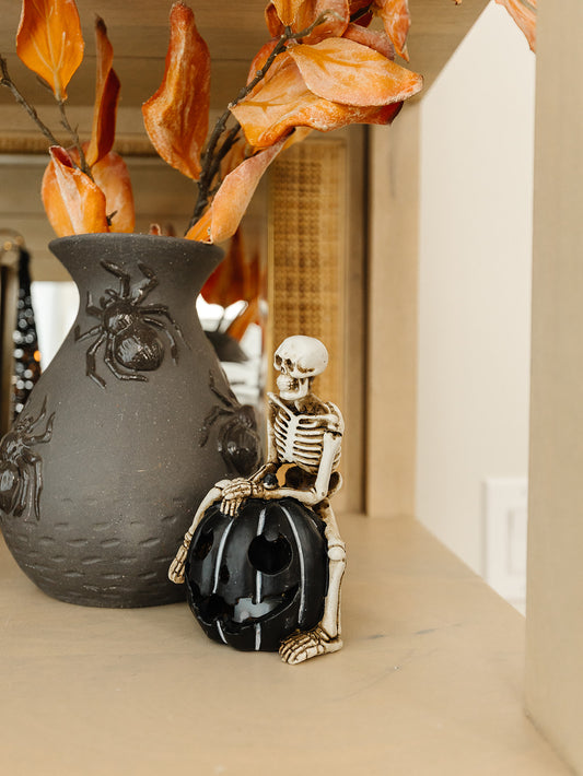 Skeleton on Jack o lantern LED - 3 Styles