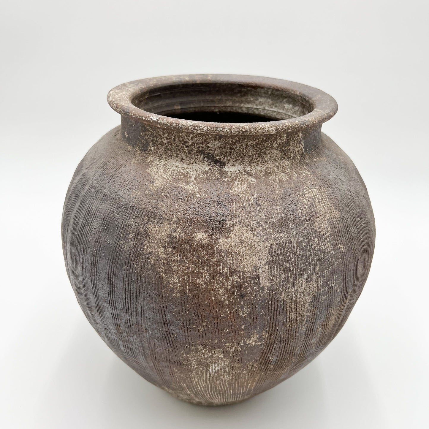 Textured Vintage Vase - 2 Sizes