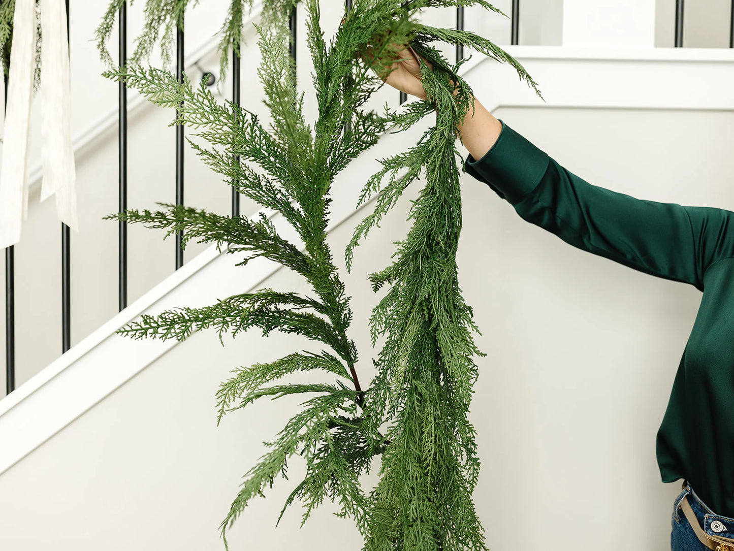 Box of 6 - deluxe cedar garlands