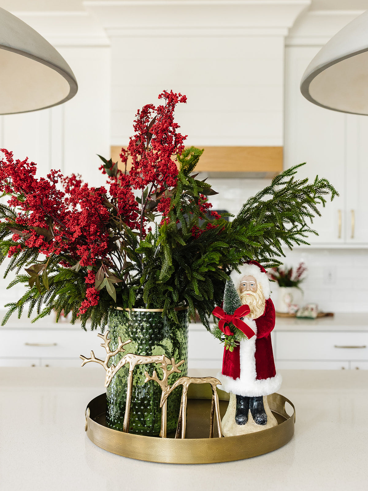 Christmas centerpiece look
