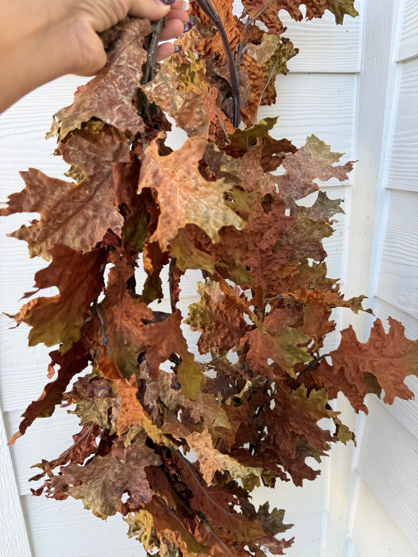 Oak Leaf Garland - 6’