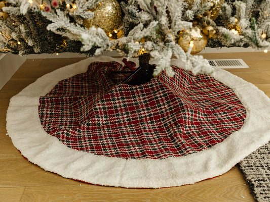 Red and Green Plaid with Fleece Skirt - 48"
