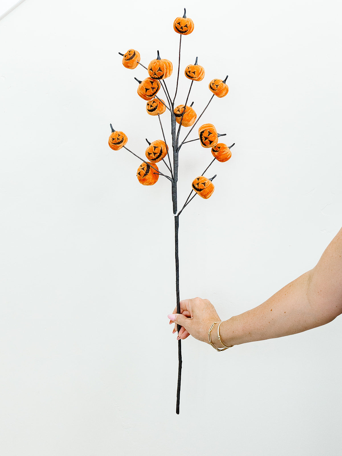 Jack-O-Lantern Pumpkin Spray 30" - Orange