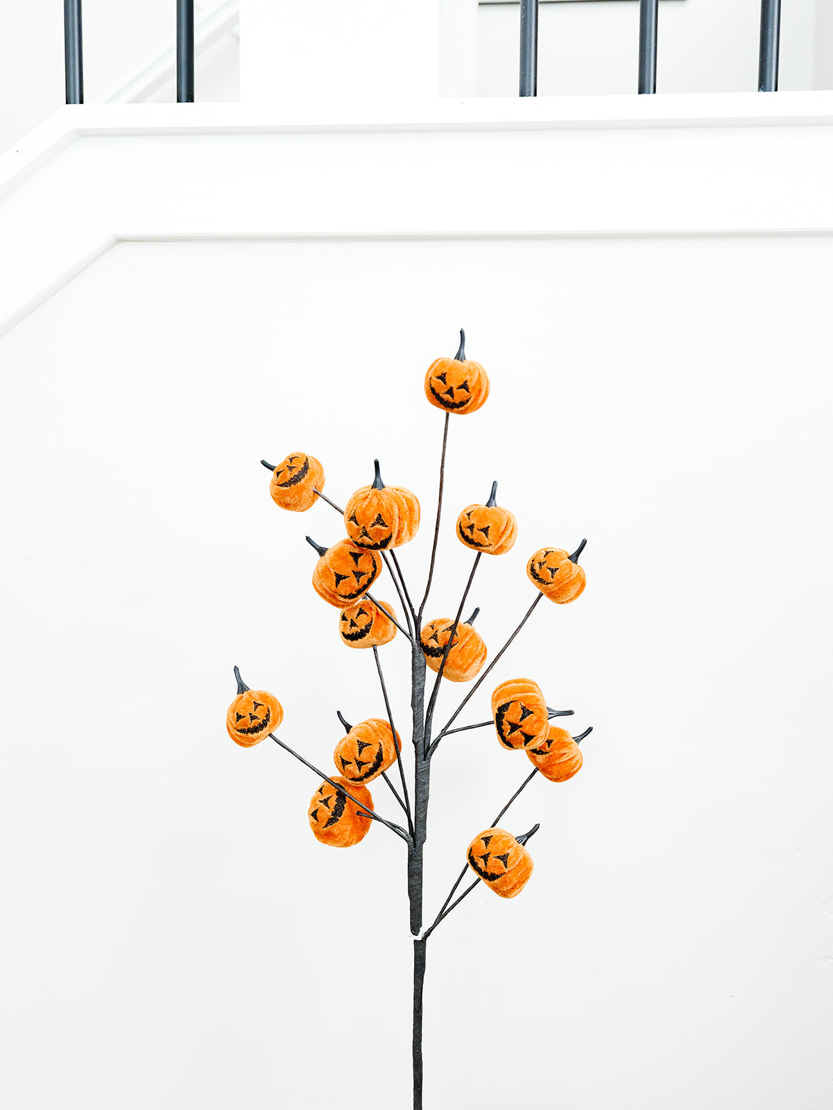 Jack-O-Lantern Pumpkin Spray 30" - Orange