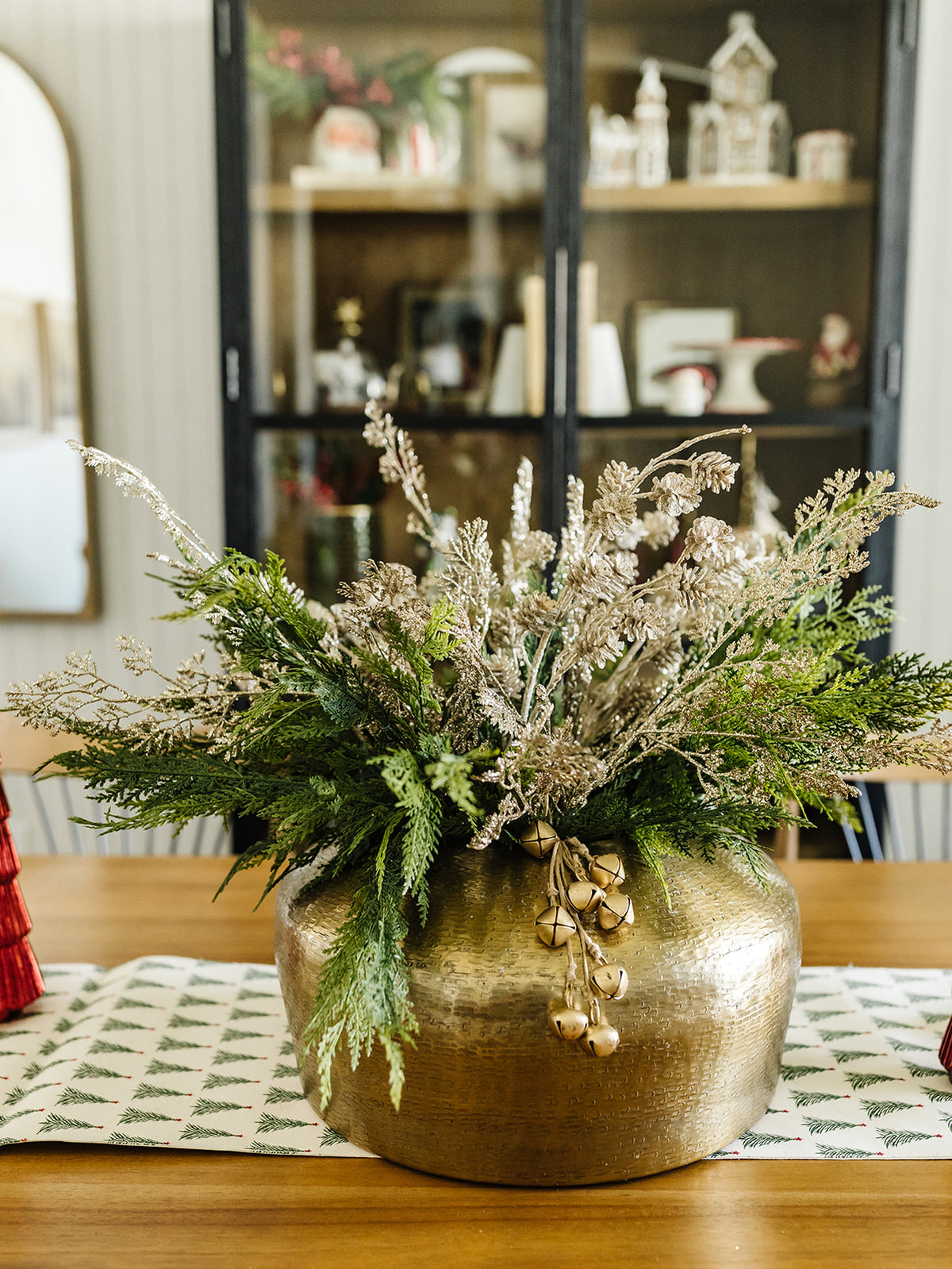 Gold Glittered Pinecone Spray - 30.5"