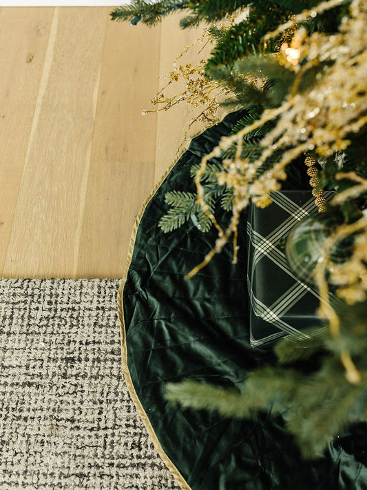 Green Velvet Splendor Tree Skirt - 54"