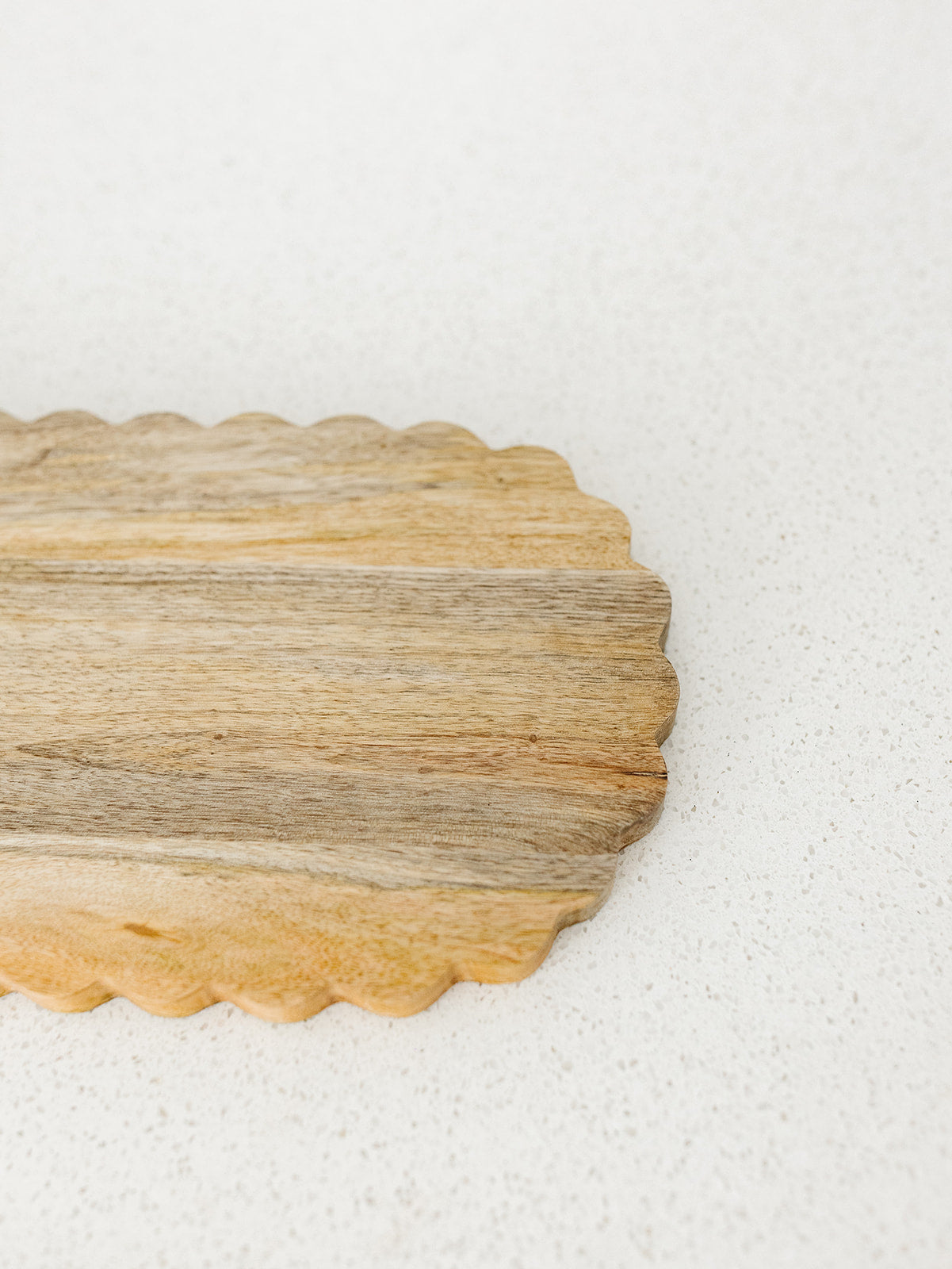 Mango Scalloped Board - 15"x7"