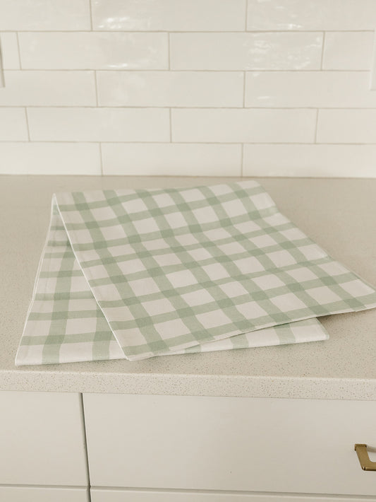 Green Grid Table Runner