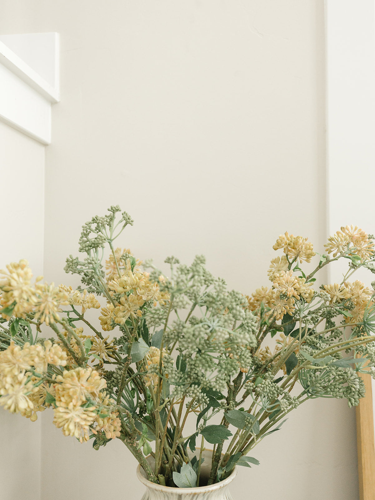 Snowball Bud Spray - 30"