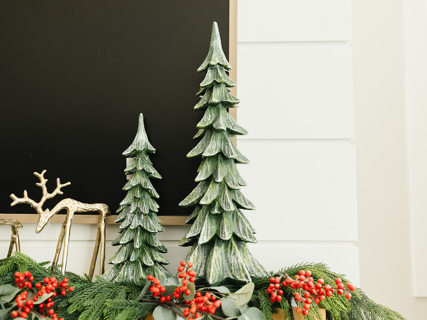 Green Resin Sparkle Snow Tree (local pick up only on this item)