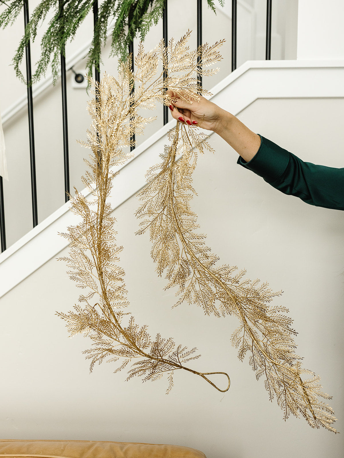 Metallic Mimosa Garland Gold 6'