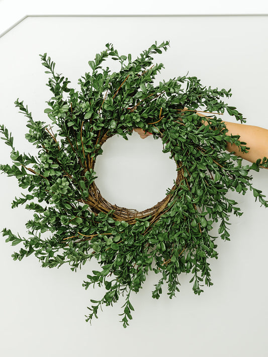 Real Touch Boxwood Wreath - 24"