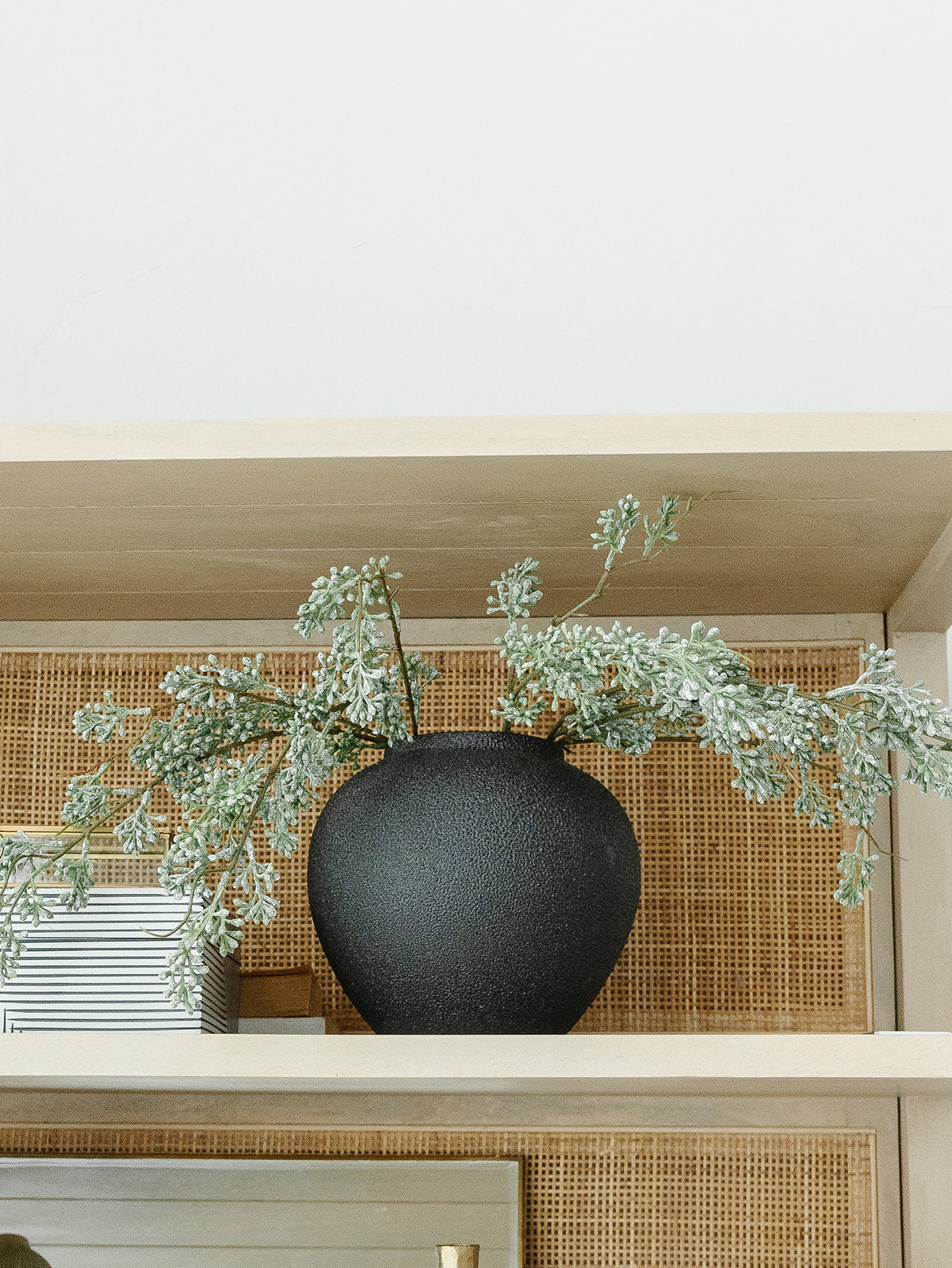 Textured Black Vase - 2 Sizes