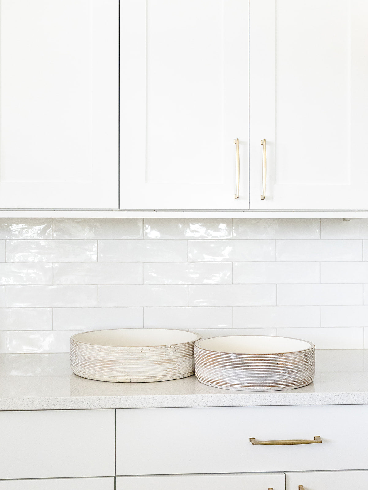 Ribbed Whitewashed Mango Bowl - 2 Sizes