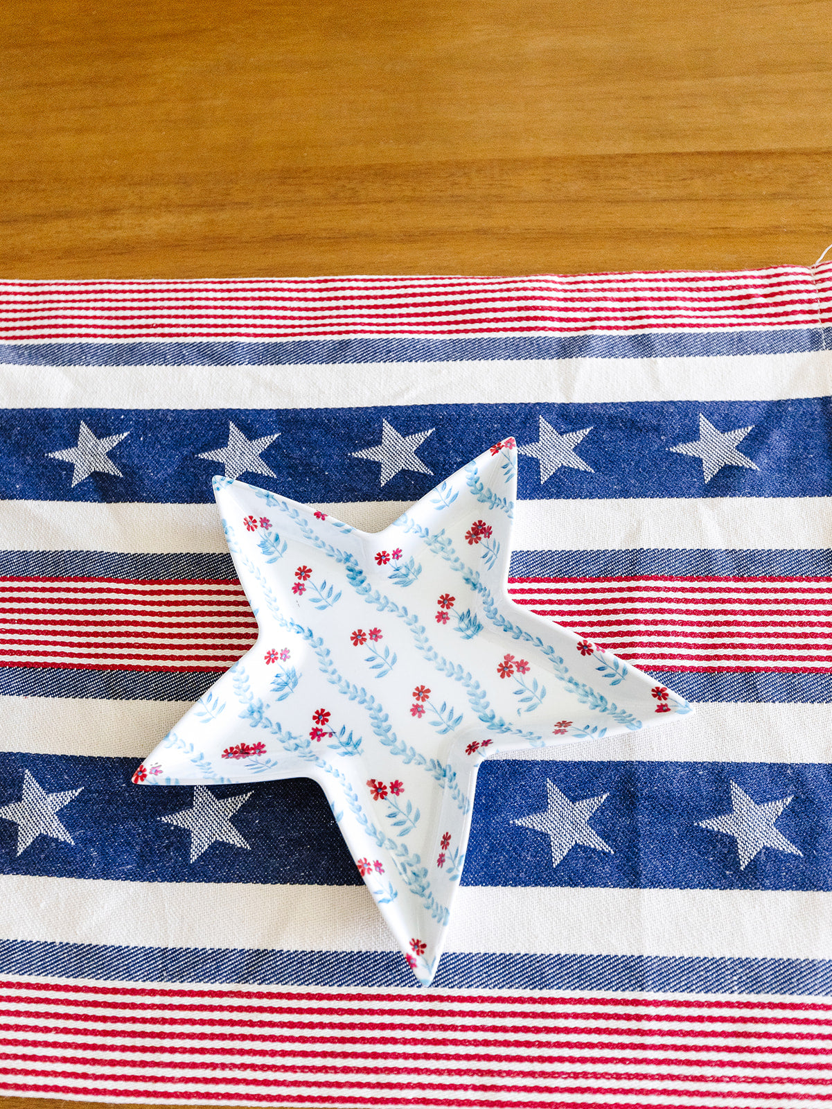 Star Melamine Plate - Assorted Styles