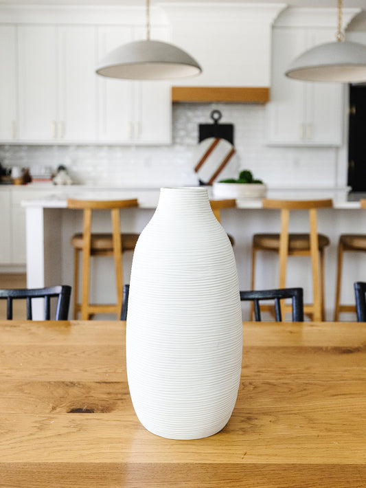 Delano Porcelain Vase - 2 Sizes