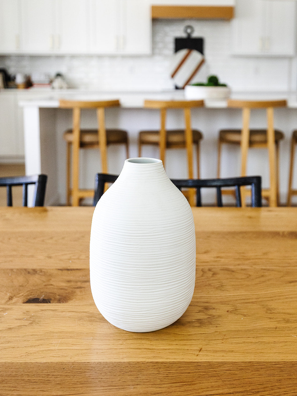 Delano Porcelain Vase - 2 Sizes