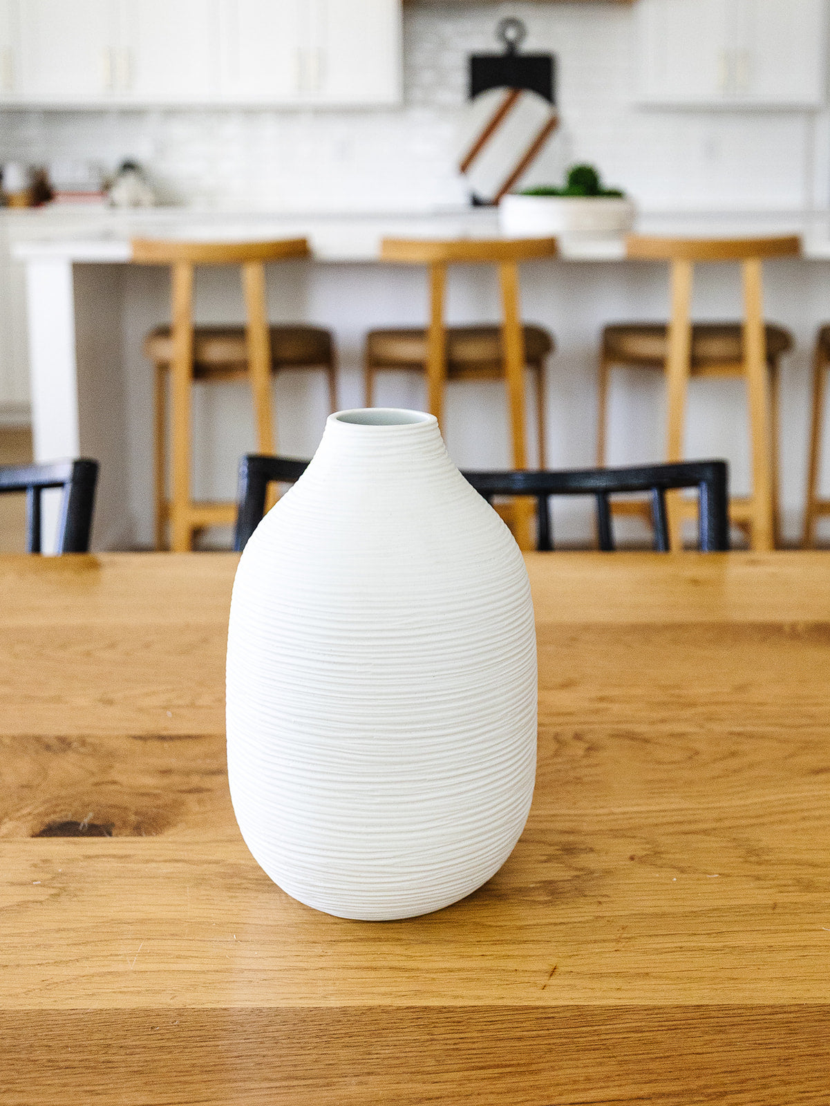 Delano Porcelain Vase - 2 Sizes