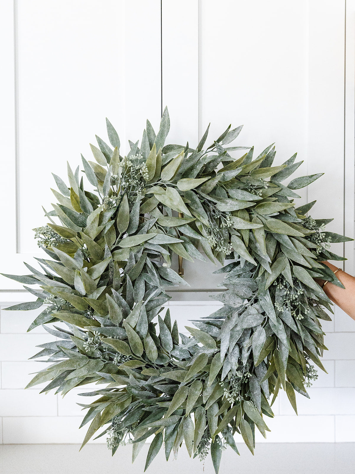 Asian Bayberry Leaf Wreath - 26"