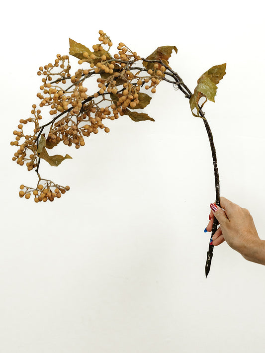 Berry Hanging Spray - 31"