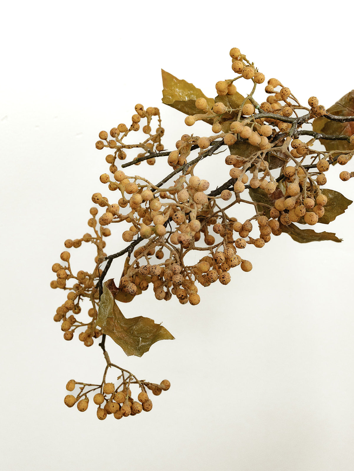 Berry Hanging Spray - 31"