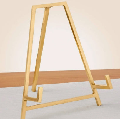 Logan Gold Easel - 15"x16"x18.75"