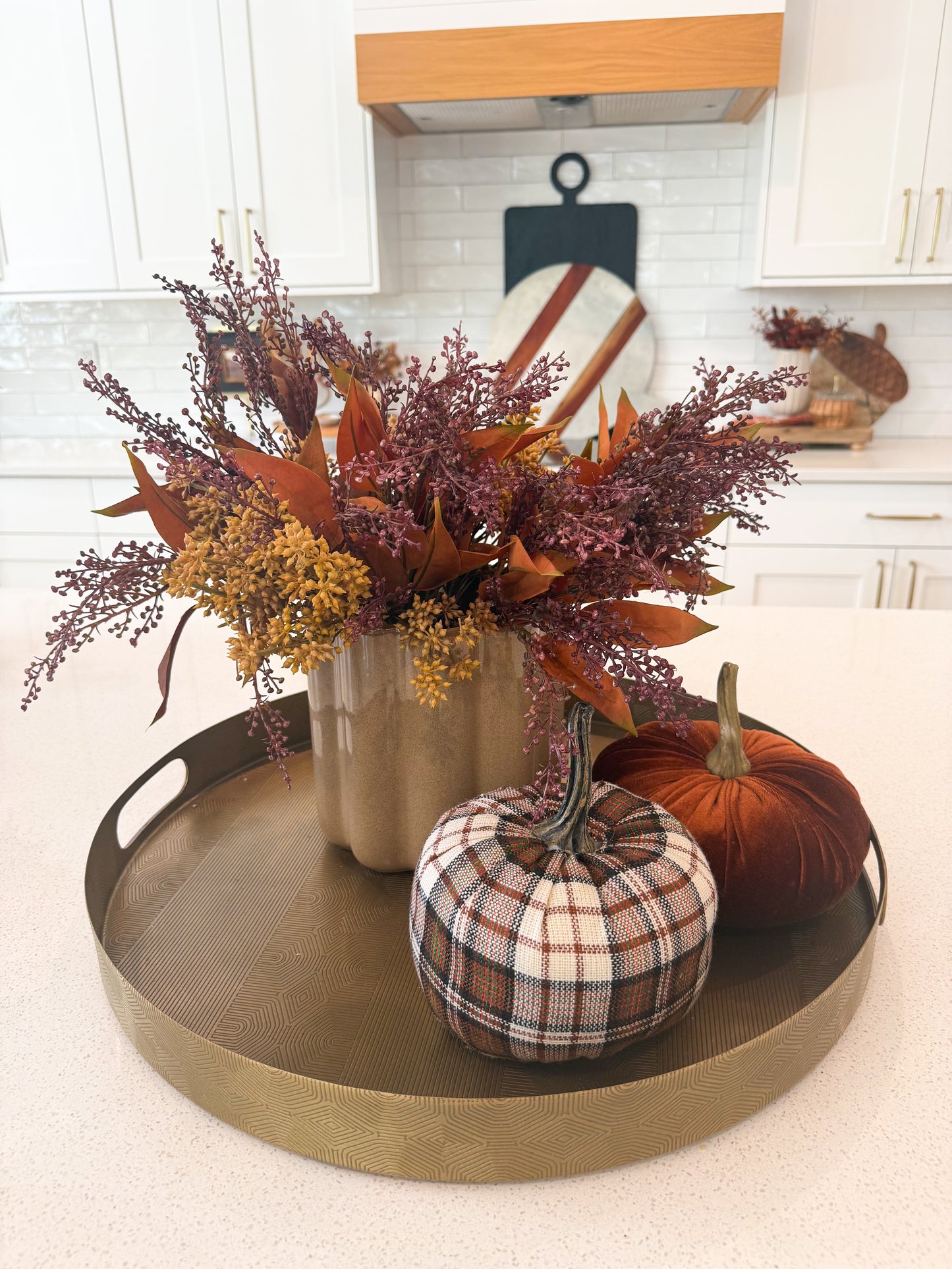 Rust berry bundle (4) & Tan sedum bundle (3)