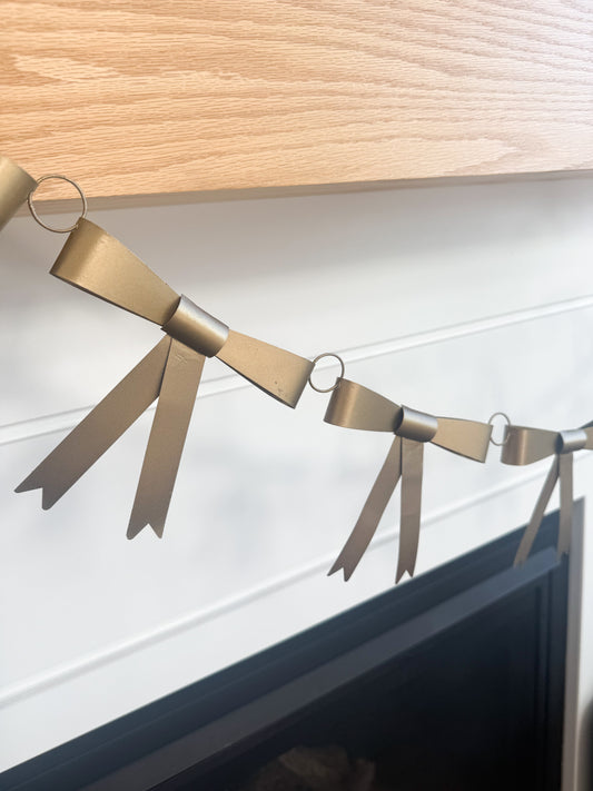 Bow Brass Garland