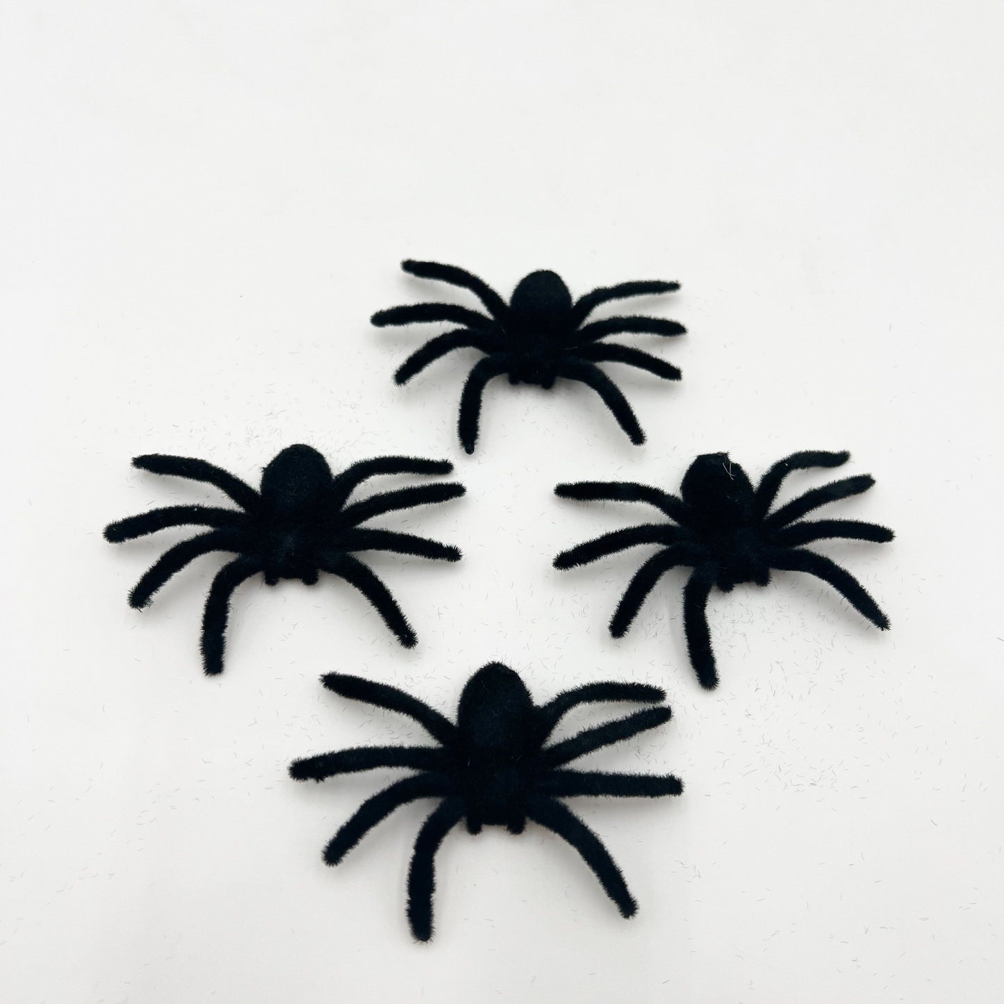 Black Flocked Spider Set