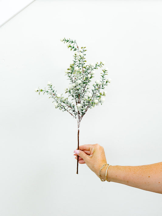 Snowy Cream Berry Stem - 21"