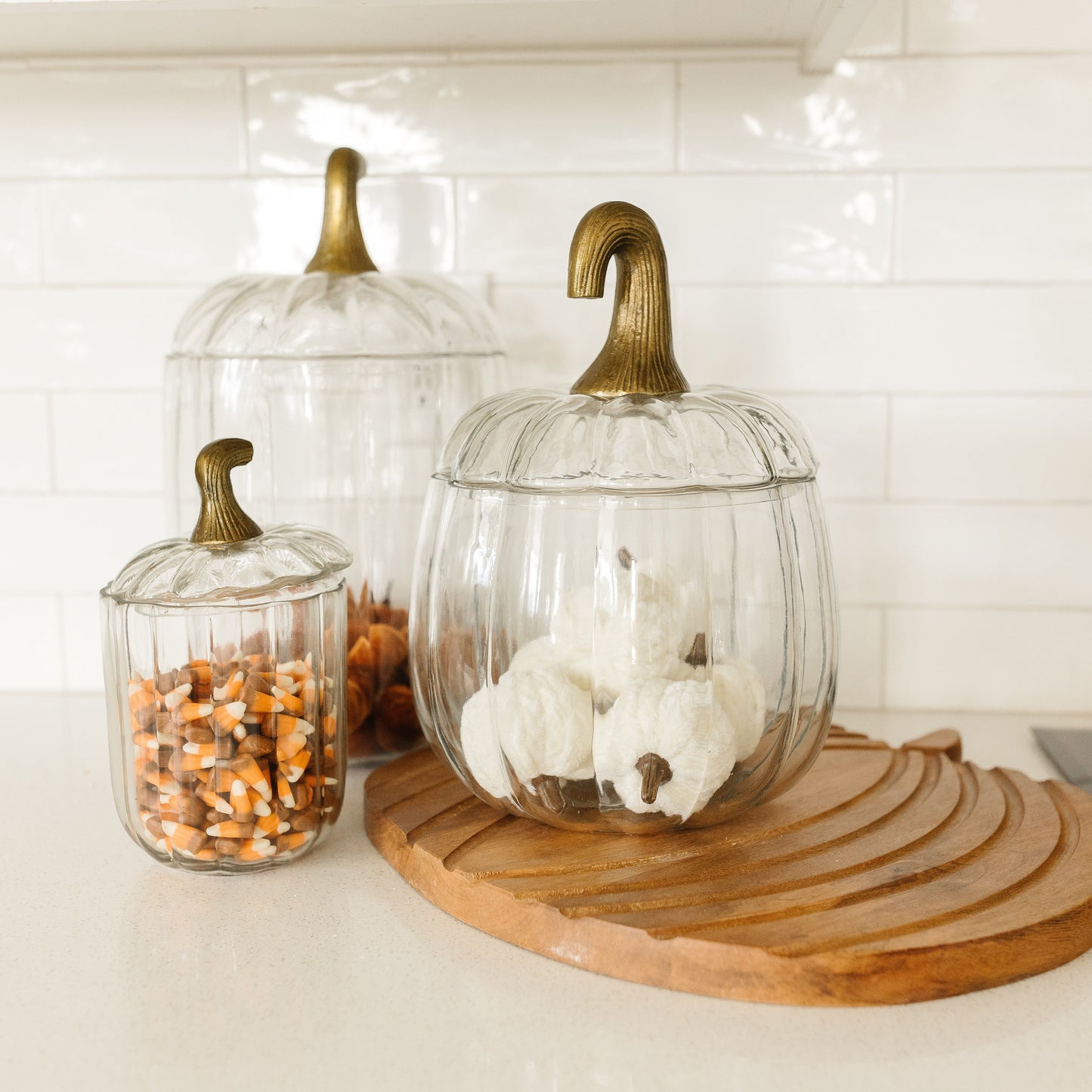 Translucent Pumpkin Jar with Lid - Medium