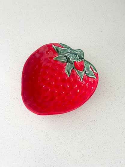Strawberry Tray Dish - 6”