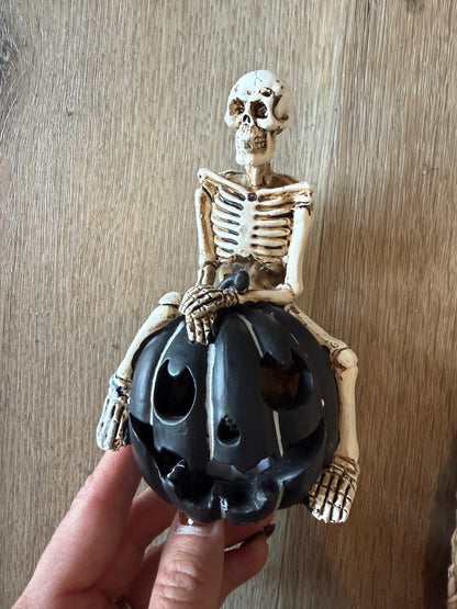 Skeleton on Jack o Lantern LED - 3 Styles