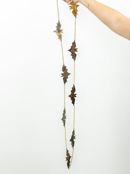 Fang Garland