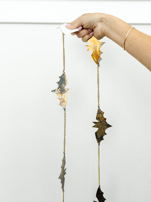 Fang Garland