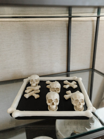 Skull & Skeleton Tic Tac Toe