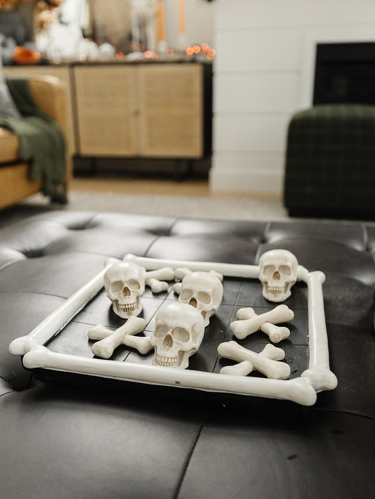 Skull & Skeleton Tic Tac Toe