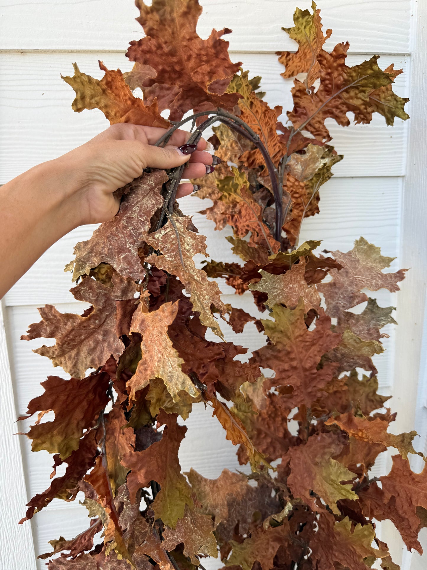 Oak Leaf Garland - 6’