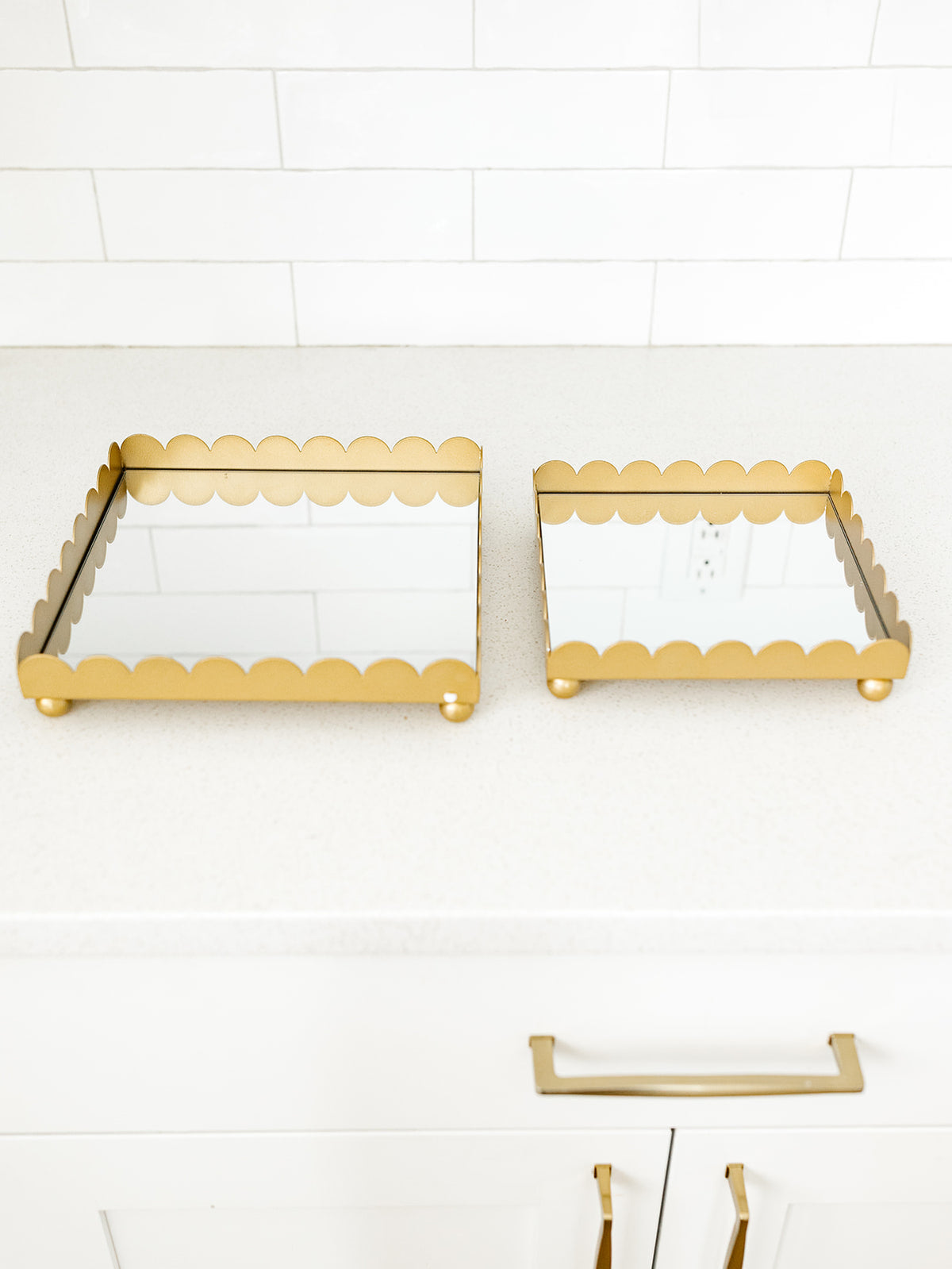 Scalloped Mirror Tray - 2 Sizes