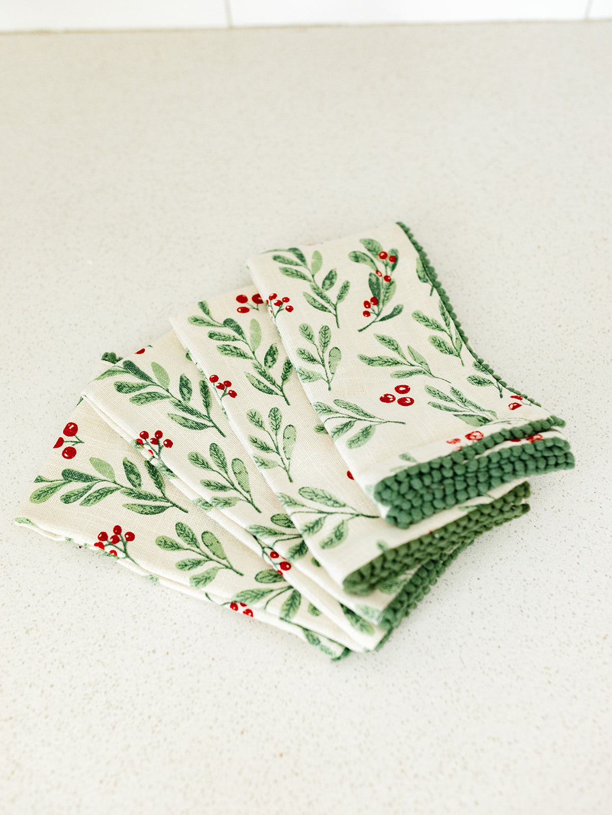 Holly Berry Napkin with Trim - 18" - Set of 4