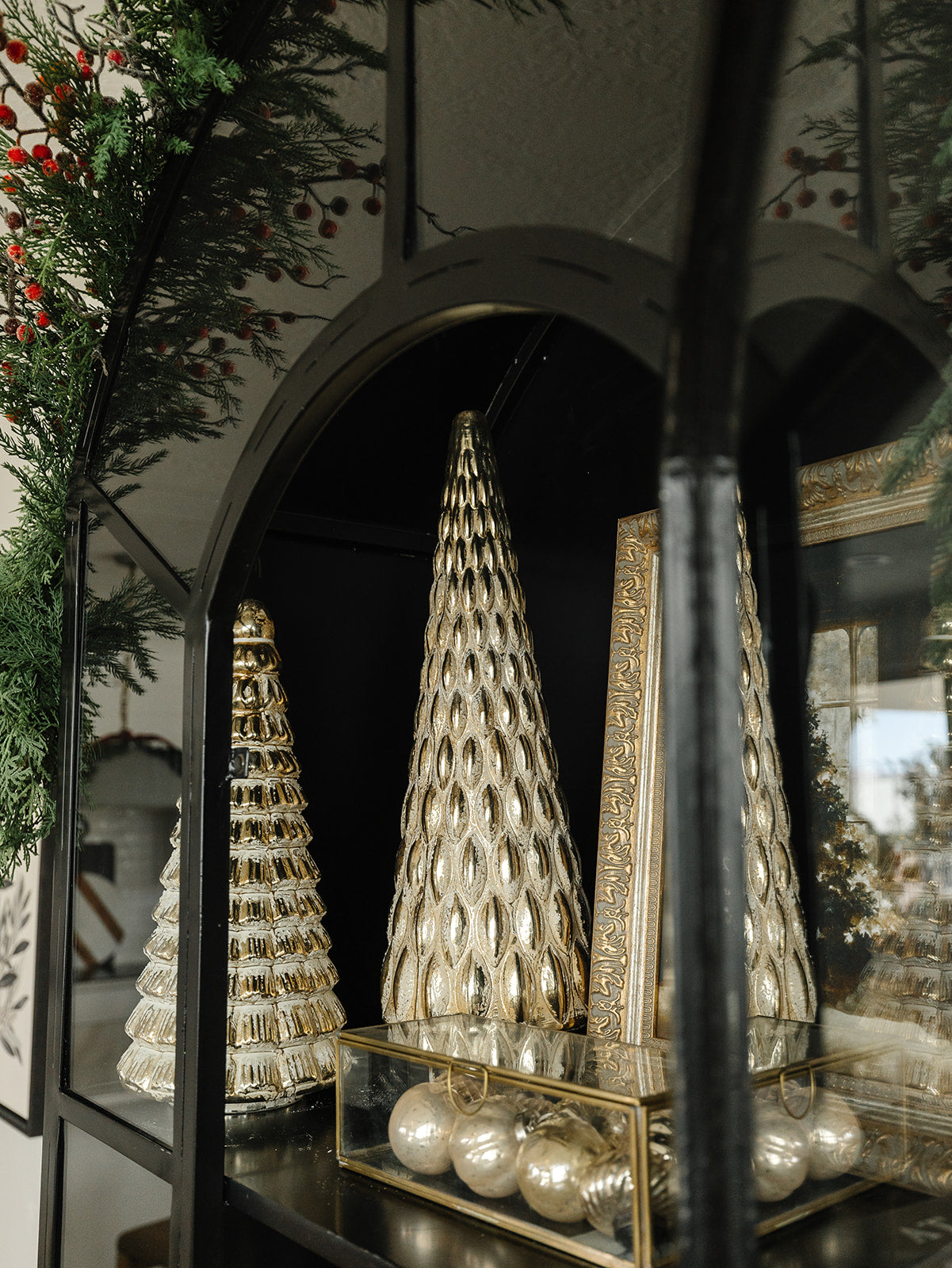 Gold Pattern Tree - 3 Styles