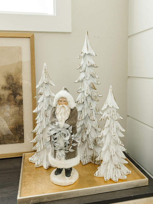 German Giving Santa - 2 Colors